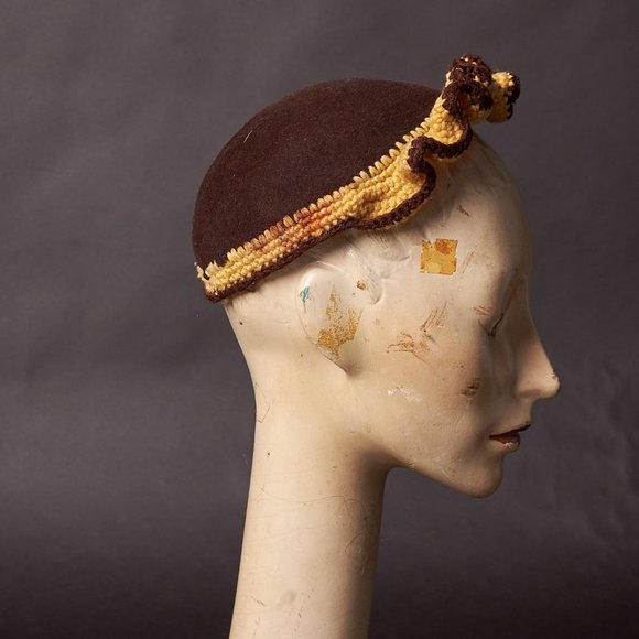 1940s Brown Felt and Knit Hat main image 3
